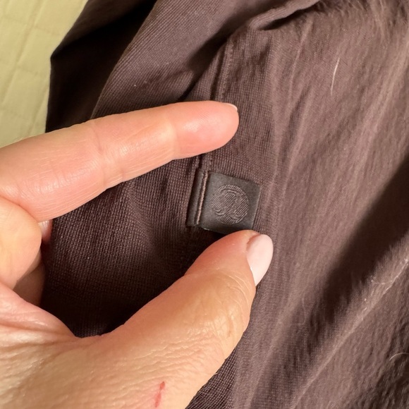 Lululemon brown button up shirt - Picture 8 of 13